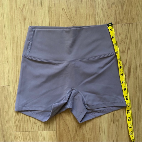 No Front Seam Shorts - Light Purple - XS - Picture 7 of 7